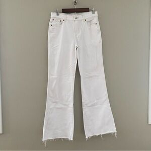 AMERICAN EAGLE Bright White Low-Rise Baggy Flare Jean Size 4 Long